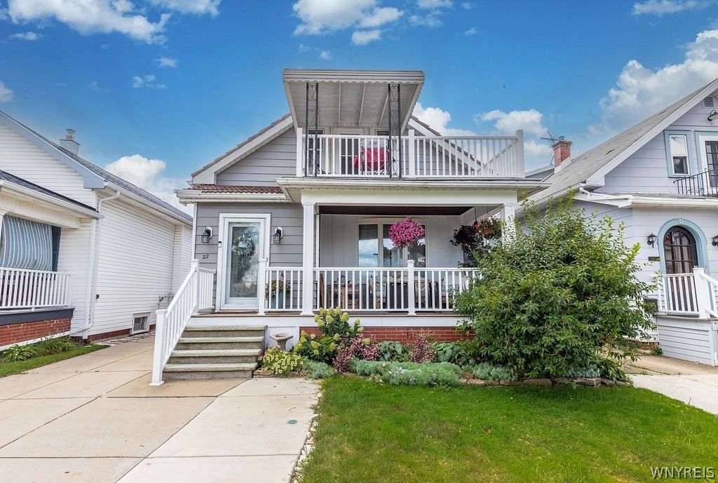 Property Photo: 22 Eiseman Avenue NY 14217
