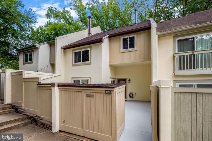 Property Photo:  1591 Inlet Court  VA 20190 