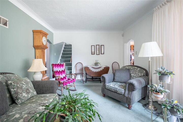 Property Photo:  326 Woodlawn Street  MB R3J 2J1 