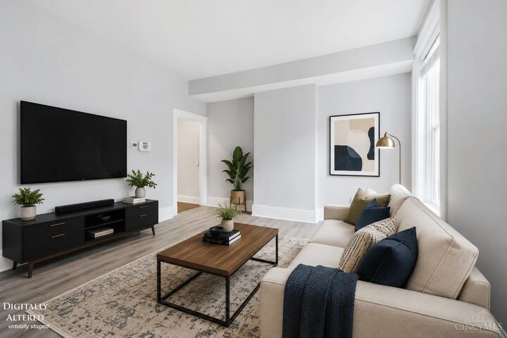 Property Photo: 2281 Loth Street OH 45219