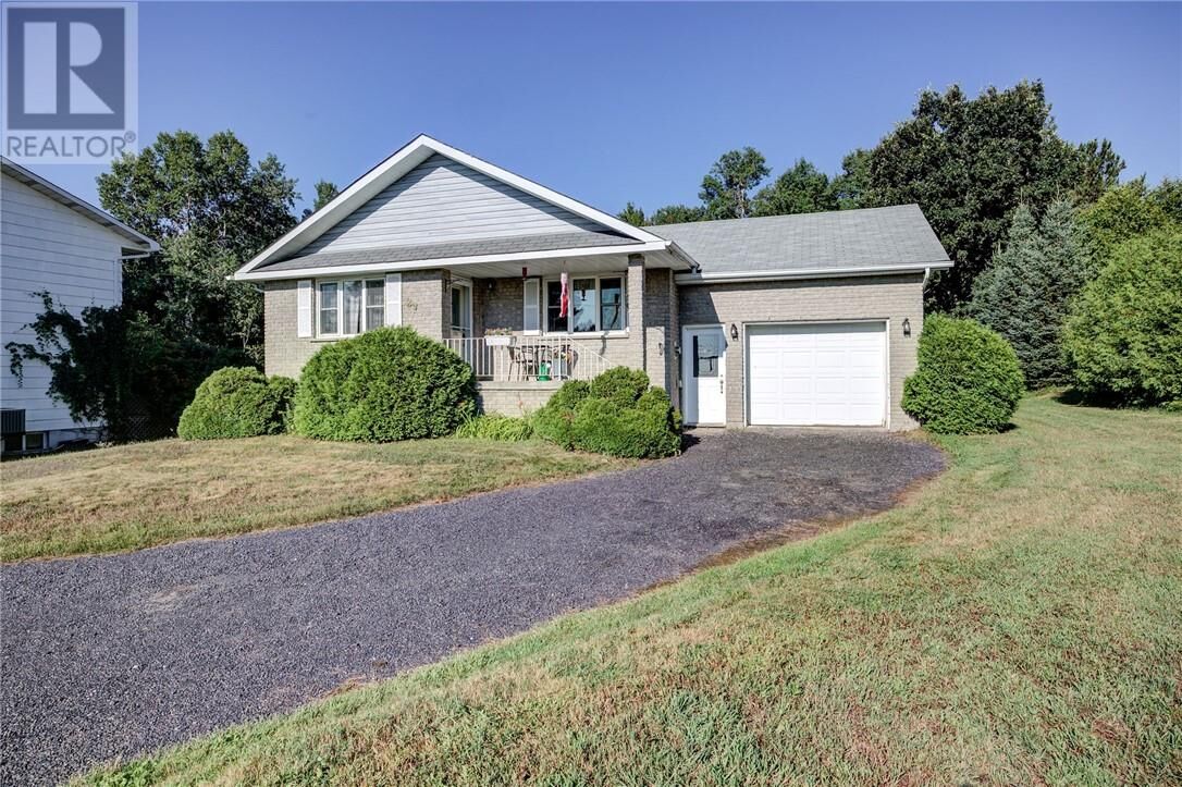 Property Photo:  29 Leblanc Street  ON P0M 3E0 