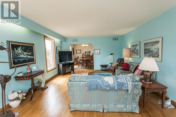 Property Photo: 1173 Richards St, St. Joseph Township ON P0R 1J0