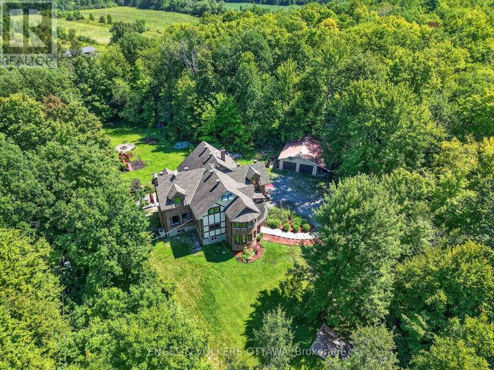 Property Photo: 3486 Torbolton Ridge Road ON K0A 3M0