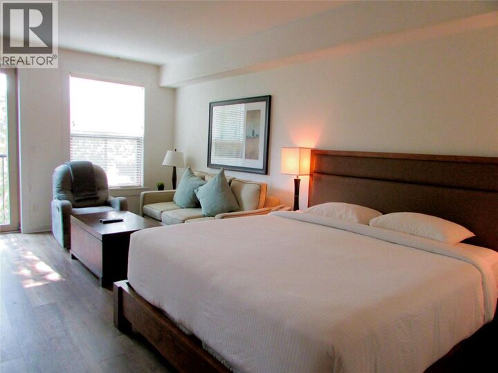 Property Photo:  4200 Lakeshore Drive 224  BC V0H 1V6 