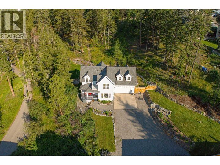 Property Photo: 2079 Glenmohr Drive BC V1S 1N4