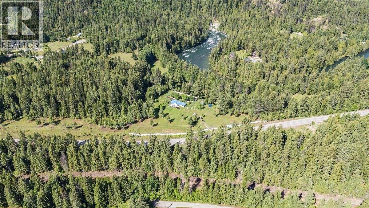 Property Photo: 2621 3A Highway BC V1N 4P5
