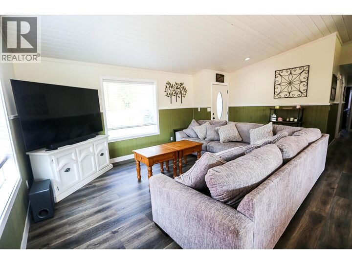 Property Photo: 566 McLean Road BC V0E 1E0