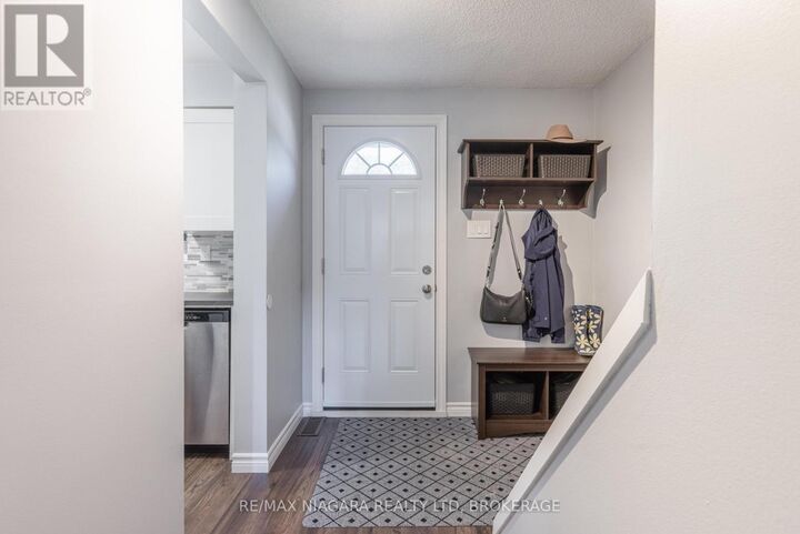 Property Photo: 25 Linfield Drive 67 ON L2N 5T7