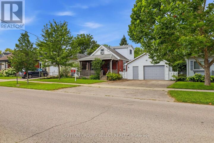 Property Photo: 349 Edmonton Street ON N5W 4Y4