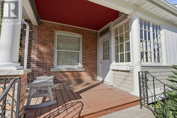 Property Photo: 14 Bond Street ON L2R 4Z2