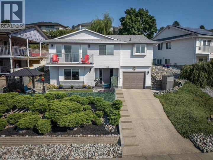1760 North River Drive — photo 1