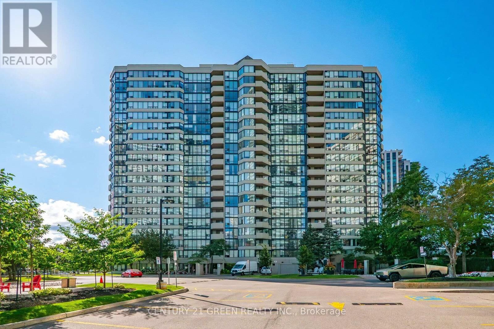 Property Photo: 350 Rathburn Road West 1405 ON L5B 3Y2