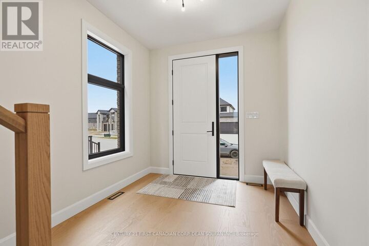 Property Photo: 6313 Heathwoods Avenue ON N6P 0K2