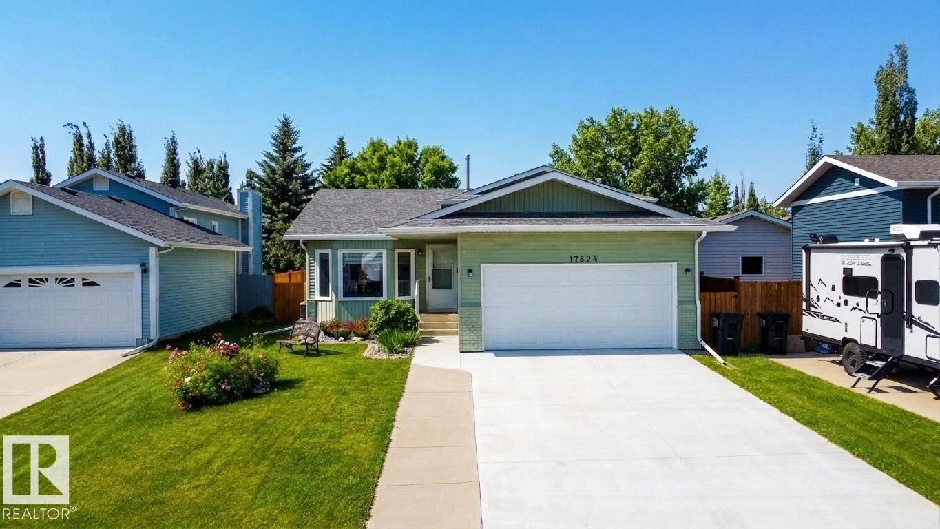 Property Photo: 17824 93 Street NW AB T5Z 2H8