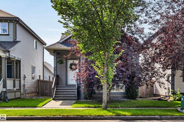 5608 Stevens Crescent NW — photo 1
