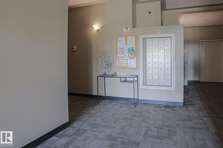 Property Photo:  10118 95 Street NW 101  AB T5H 4R6 