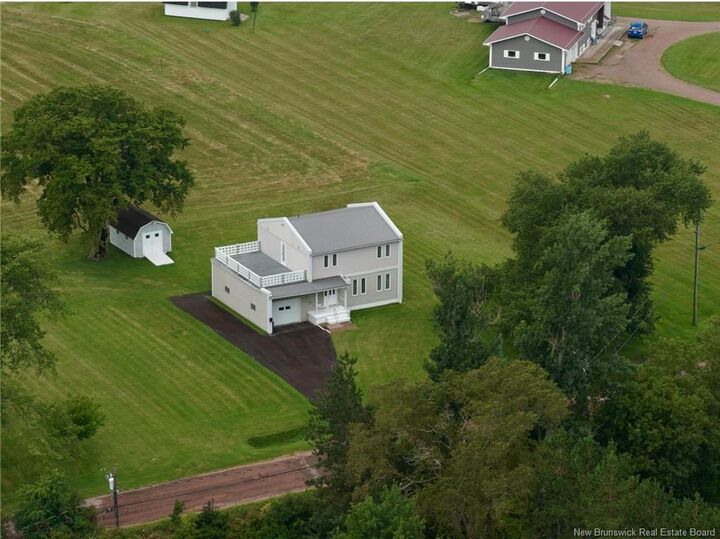 Property Photo:  9 De L'Eglise Lane  NB E4N 0B4 