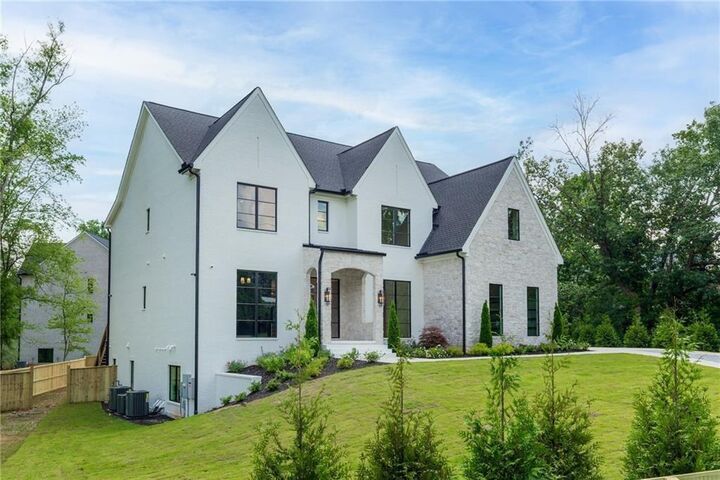 Property Photo: 290 Christopher Robin Road GA 30005