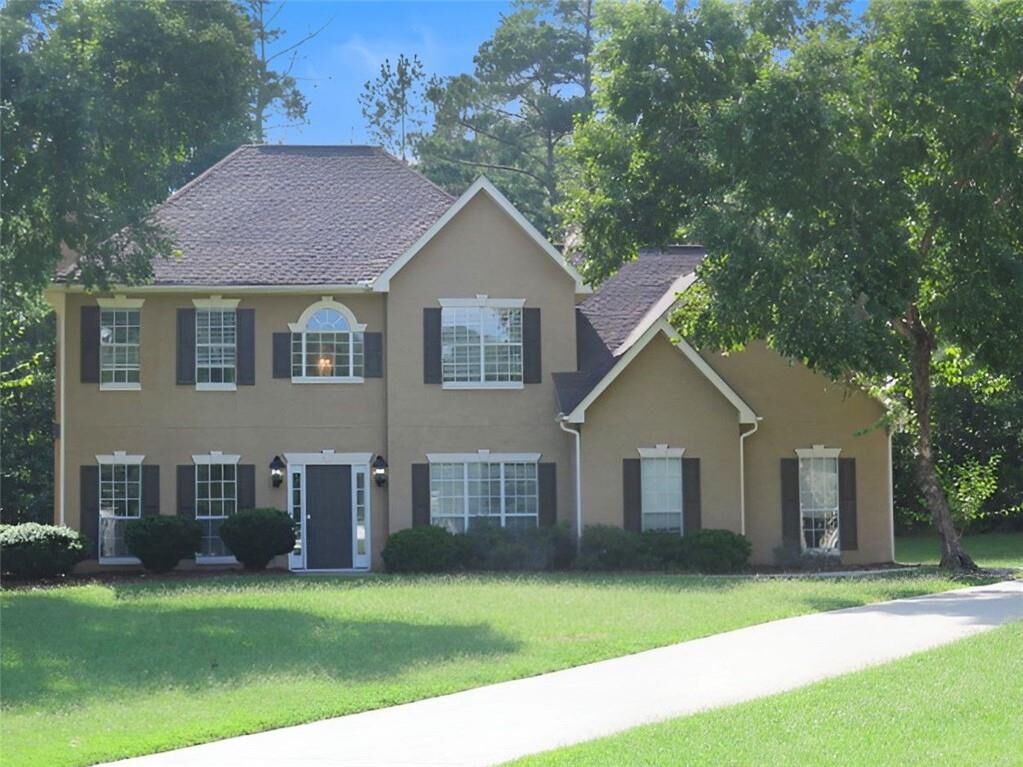 Property Photo:  