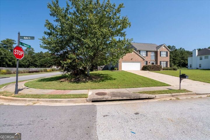 Property Photo:  1135 Baltic Court  GA 30052 