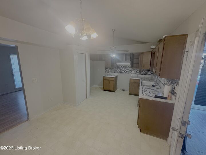 Property Photo: 7202 Quail Ridge Rd KY 40291