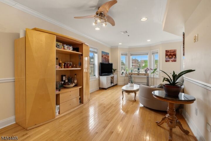 Property Photo:  726 23rd Street 2  NJ 07087 