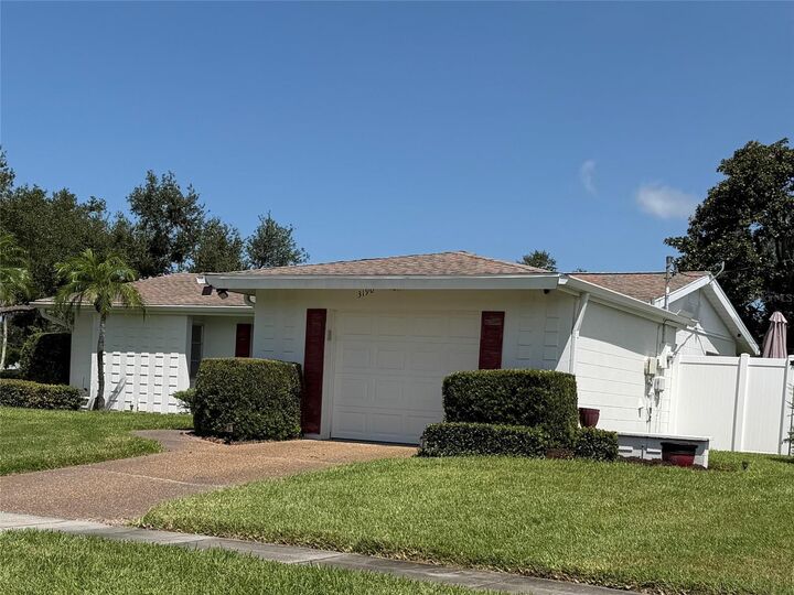 Property Photo:  3190 Regatta Circle  FL 34231 