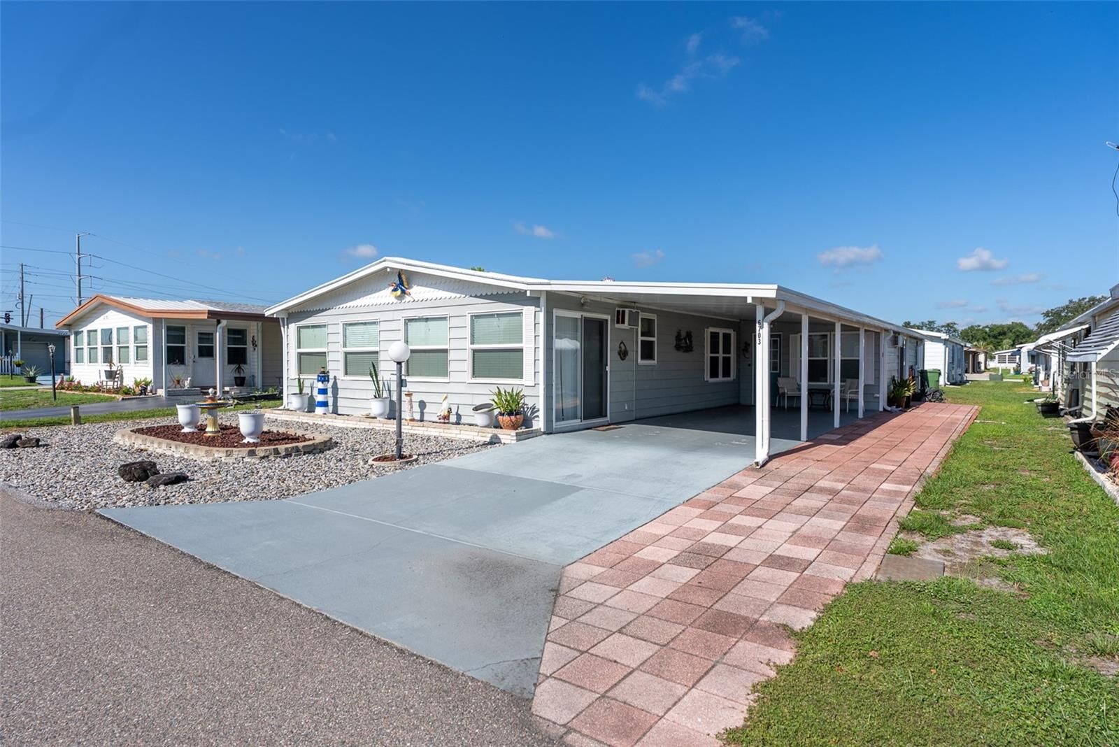 Property Photo:  6703 Canterbury Drive NE  FL 33881 