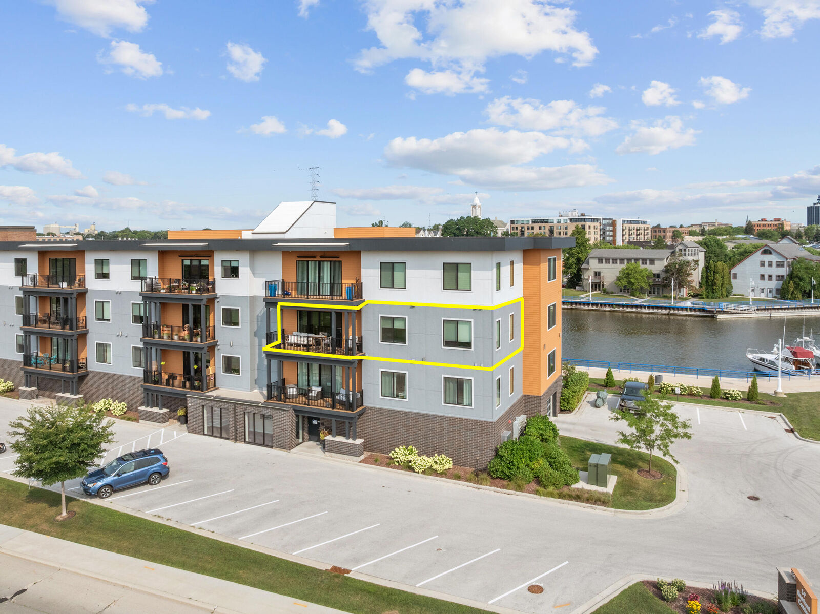 Property Photo: 750 S Pier Dr WI 53081