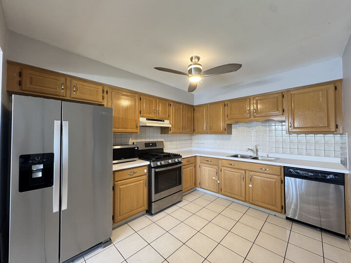 Property Photo: 217 Lakeshore Lane IL 60108