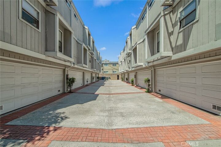 Property Photo: 965 E Del Mar Boulevard 4 CA 91106