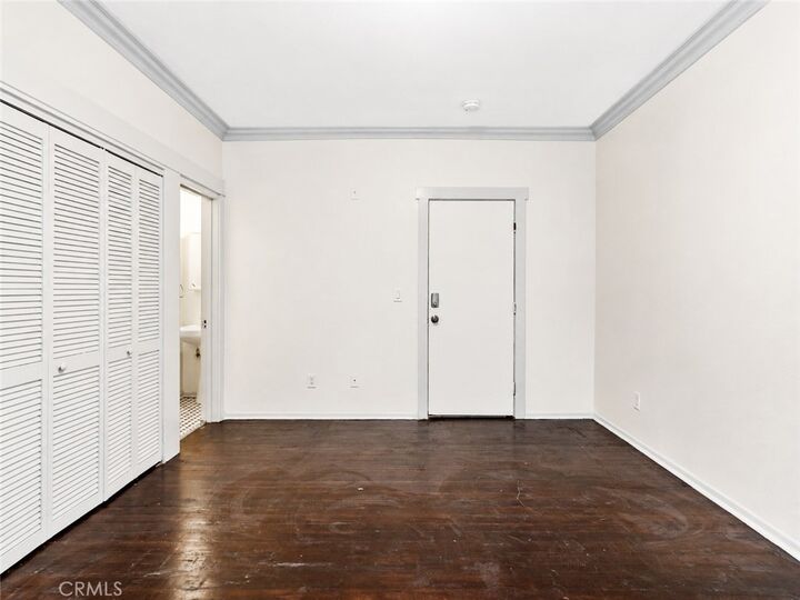 Property Photo:  330 Cedar Avenue 104  CA 90802 