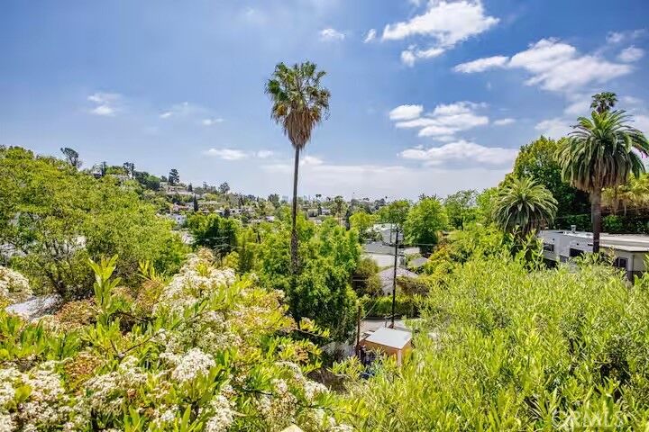 Property Photo: 2597 Dearborn Drive CA 90068