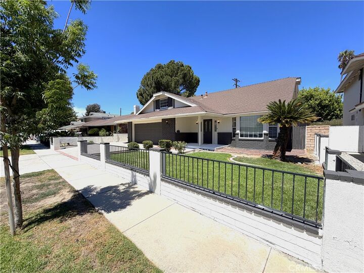 Property Photo: 19631 Four Oaks Street CA 91351