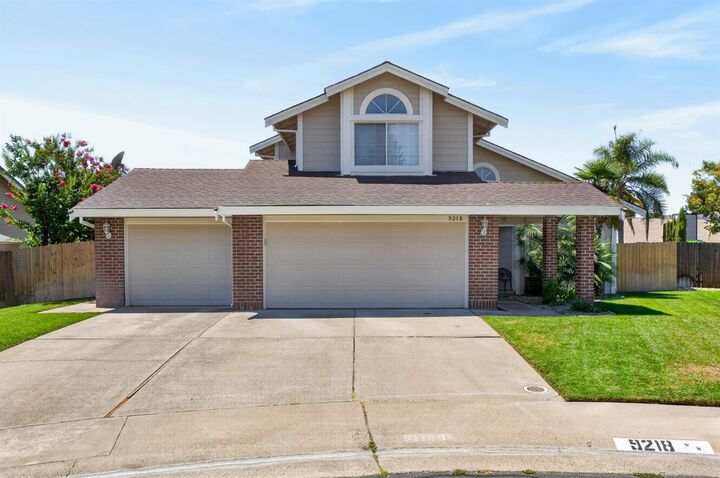 Property Photo: 9218 Bromfield Court CA 95624
