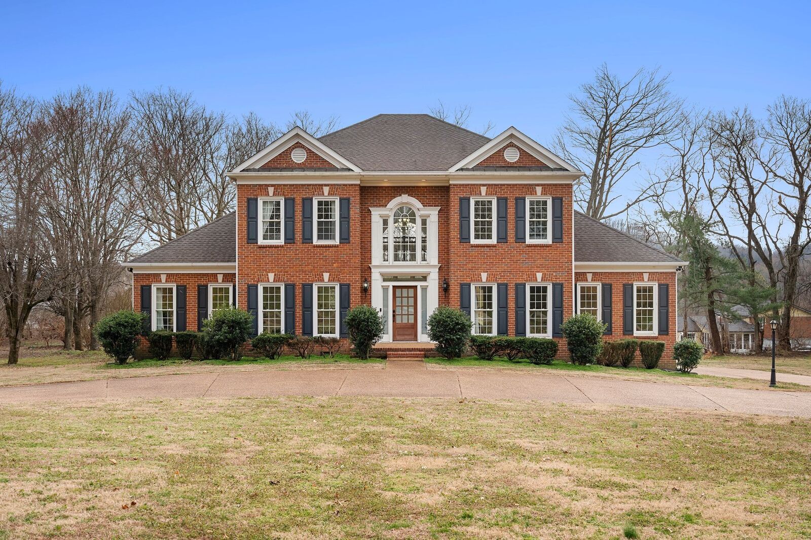 Property Photo:  501 Solomon Dr  TN 37064 