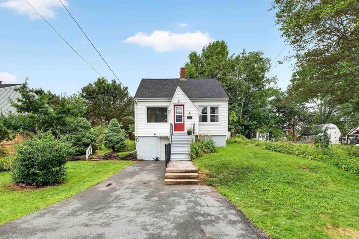 1 Piers Avenue — photo 1