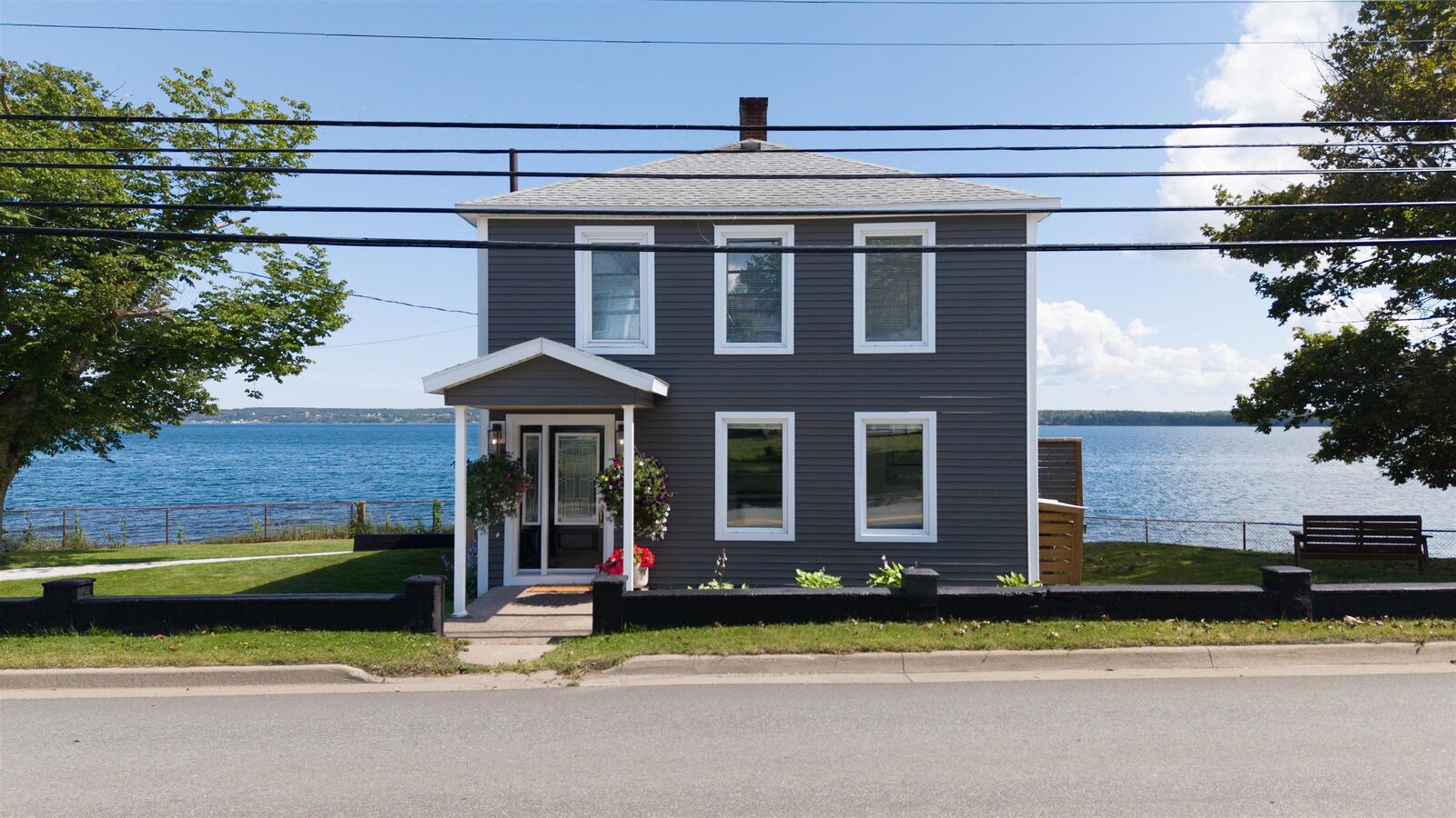 Property Photo:  87 Queen Street  NS B2A 1A7 