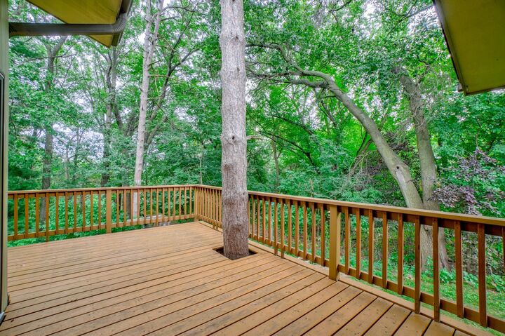Property Photo:  515 Pine Tree Trail  MN 55082 