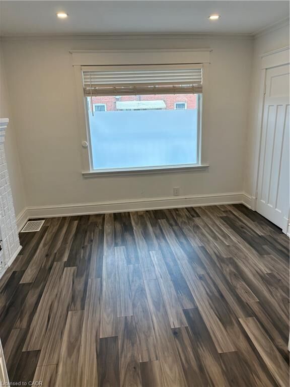 Property Photo: 1090 Cannon Street E 2 ON L8L 2J4