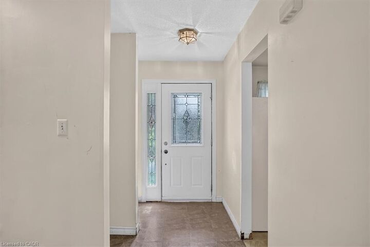 Property Photo: 2050 Uppermiddle Road 173 ON L7P 3R9