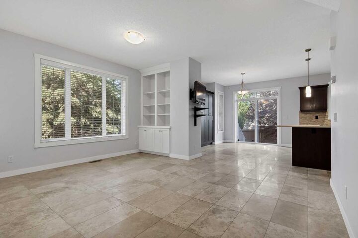 Property Photo:  37 Cranleigh Heath SE  AB T3M 0E5 
