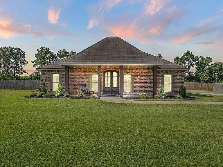 Property Photo:  128 Eagle Point  LA 71446 