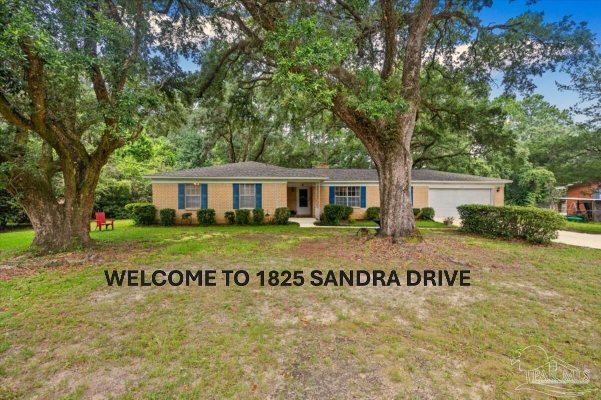 Property Photo:  1825 Sandra Dr  FL 32506 