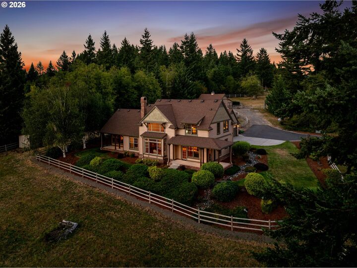 Property Photo: 30100 NE Livingston Mountain Cir WA 98607