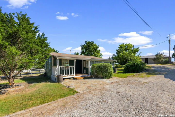 Property Photo:  103 Lariat Dr  TX 78006 