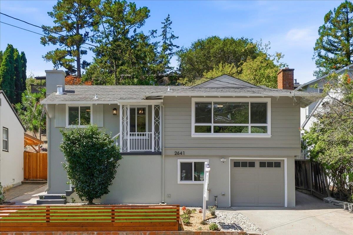 Property Photo:  2641 San Carlos Avenue  CA 94070 