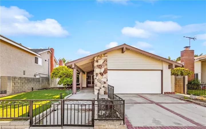 Property Photo:  11377 Madeira  CA 90630 