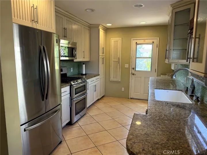 Property Photo:  3014 Lanfranco  CA 90063 