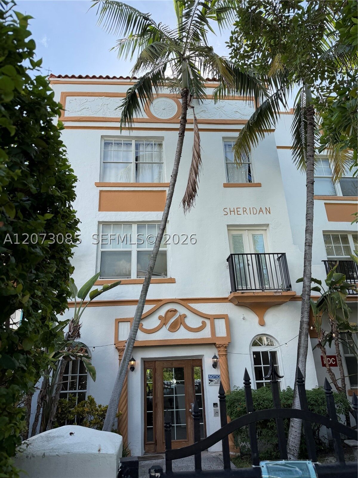 Property Photo: 737 Jefferson Ave 303 FL 33139
